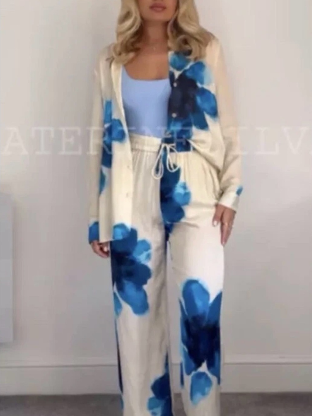 Zara  two piece set Cream Wide-Leg Pants with Blue Floral Artwork